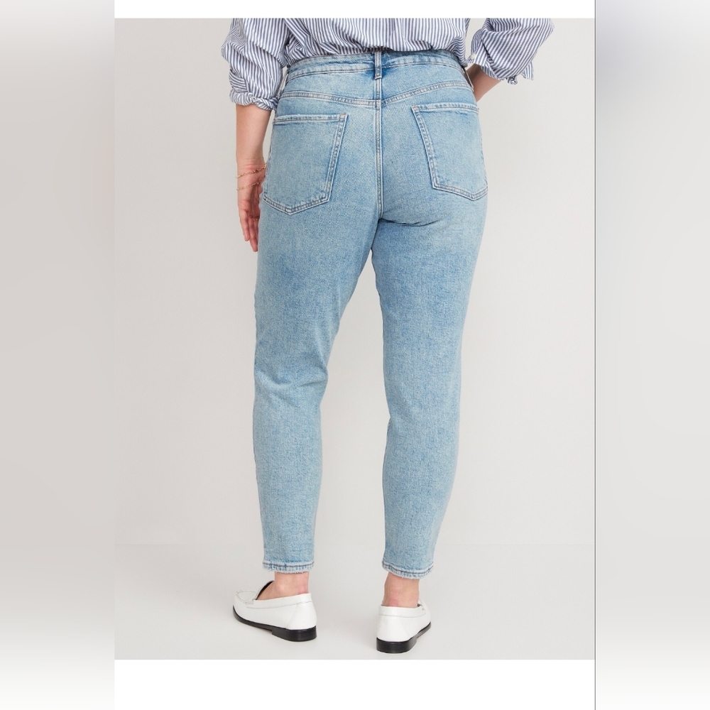 Old Navy NEW O.G. Straight High-Waisted Light Wash Jeans Size 18 Distressed - Picture 3 of 6